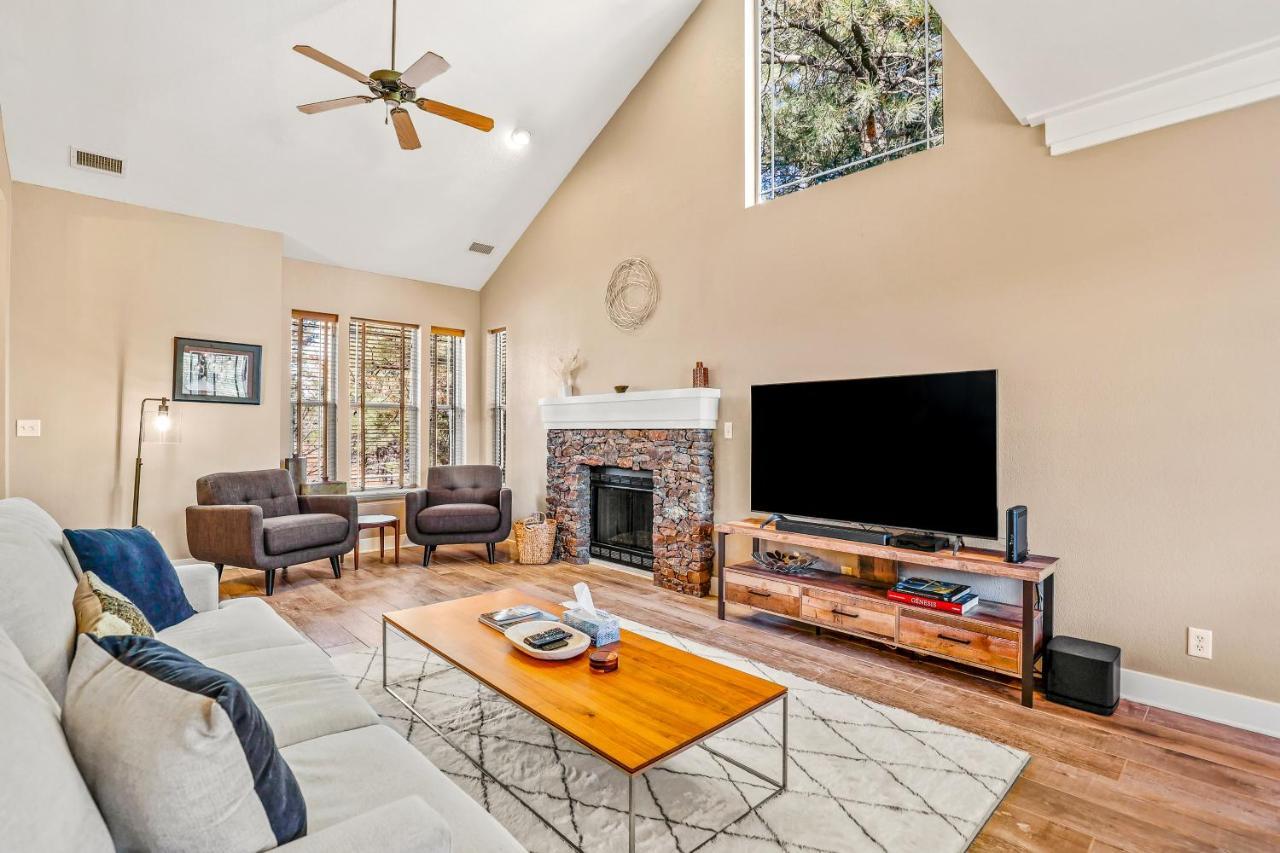 Holiday home Whispering Pines